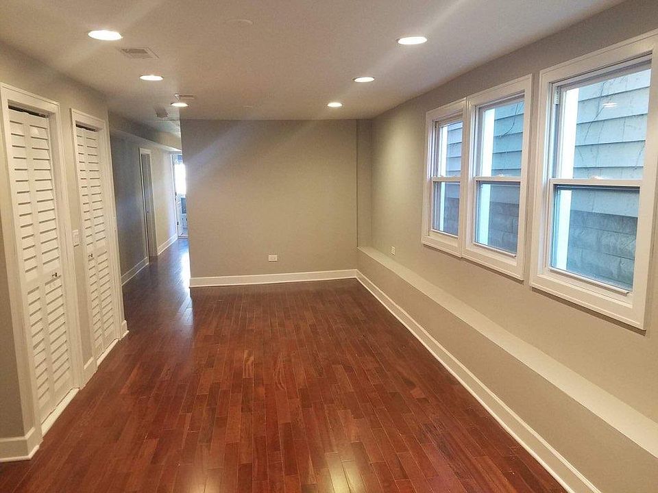 1st image of 4153 N Bernard St #1