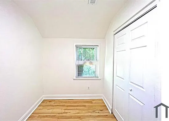 7009 Hawthorne St — Photo 23