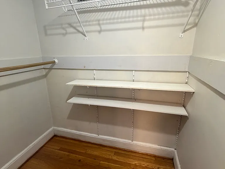 231 Leyden St #B — Photo 8