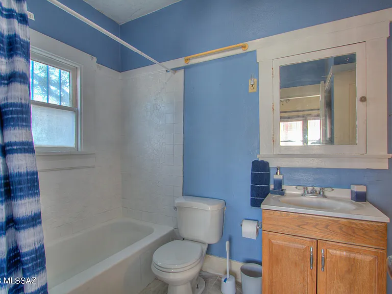 926 N 3rd Ave — Photo 14