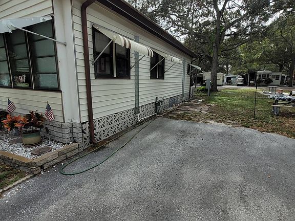 3rd image of 3390 Gandy Blvd #526