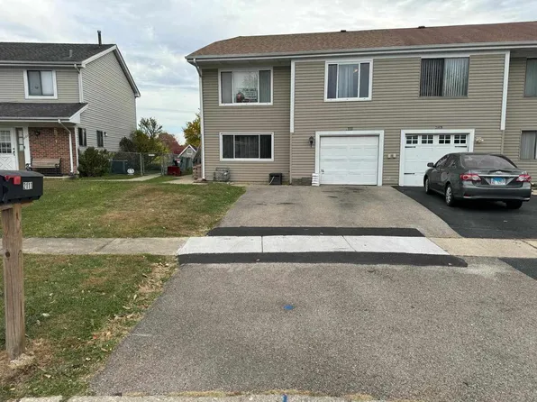 2111 Wildwood Ln, Hanover Park, IL 60133