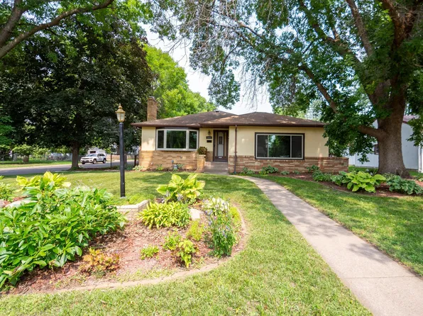 311 Ruby Dr, West Saint Paul, MN 55118