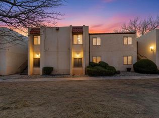 901 Country Club Dr SE APT B, Rio rancho, NM 87124