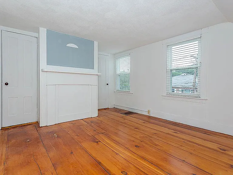 12 Kilby St #12 — Photo 17