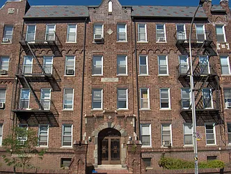 Rented by John Tsavalos LREB