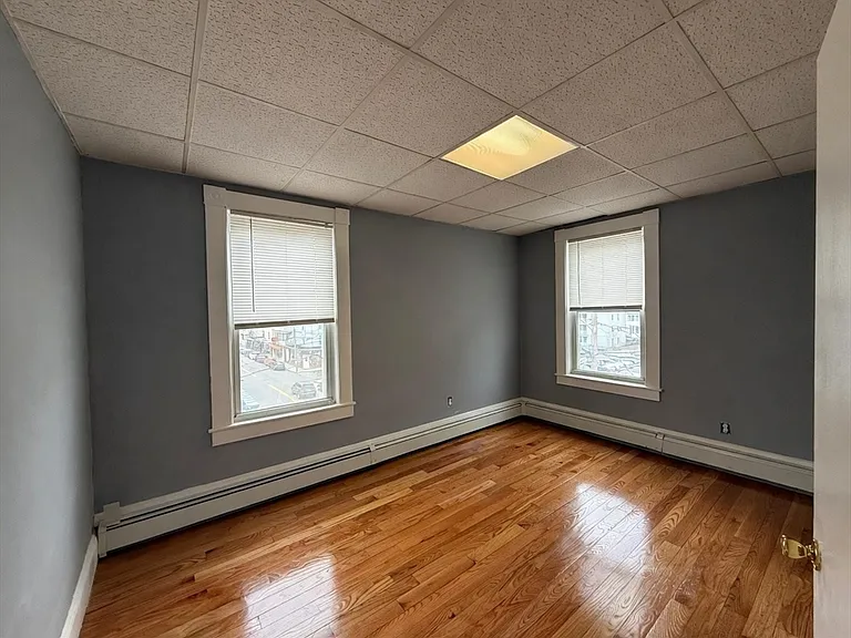 117 University Ave #3 — Photo 7