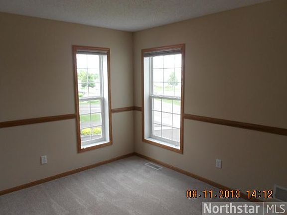 5th image of 2196 Woodcrest Dr