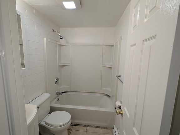 4th image of 261 Bergen Ave Unit 10