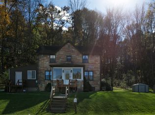 5639 Greensburg Rd, Apollo, PA 15613