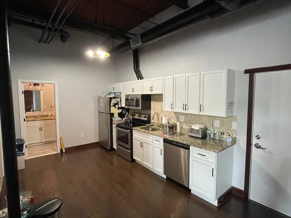 (undisclosed Address), Worcester, MA 01604