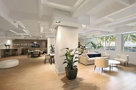 100 Lincoln Rd #739 — Photo 32