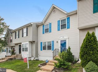 906 Kings Crest Dr, Stafford, VA 22554