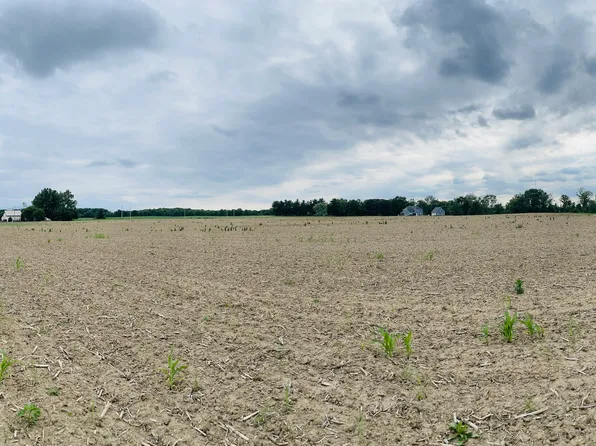 2 N 400 E, Greenfield, IN 46140