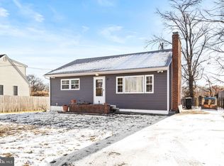 67 Spicer Ave, Hamilton, NJ 08610