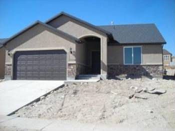 1st image of 3329 Hawk Dr