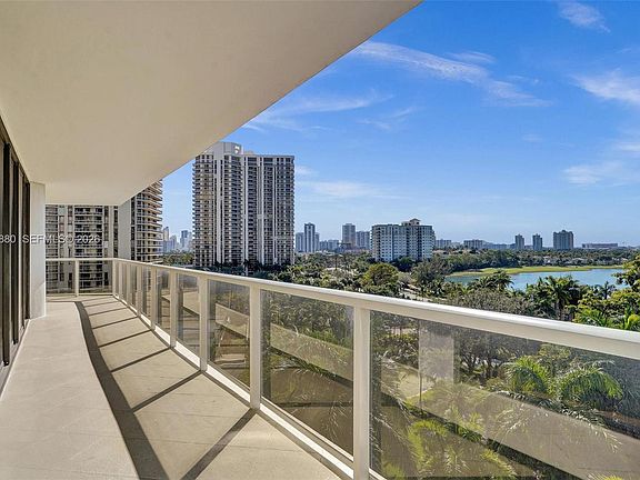 3rd image of 20281 E Country Club Dr APT 615