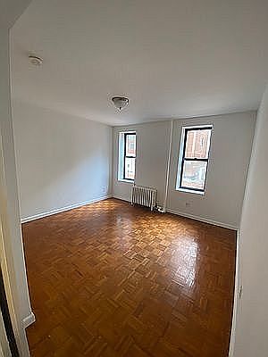 1st image of 339 E 9th St #2