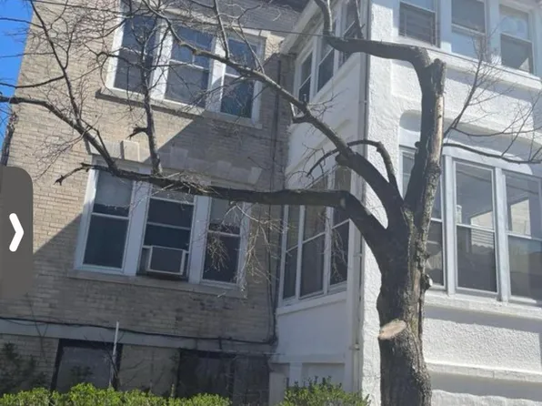 46 Liberty Place image 1 of 6