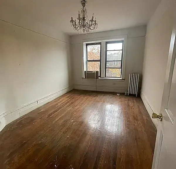 1900 Quentin Rd #D1 — Photo 4