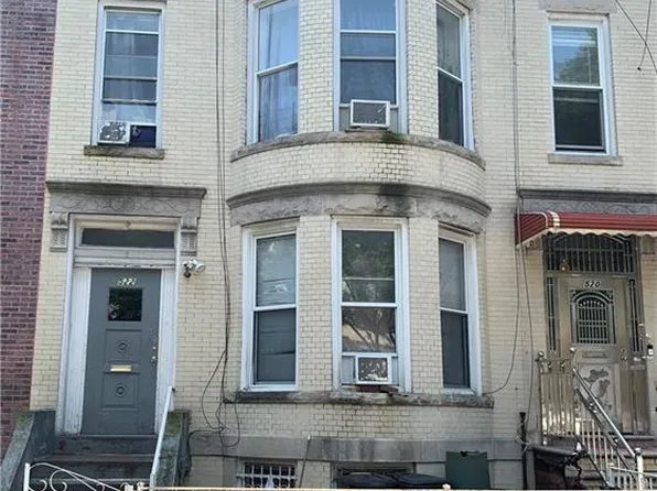 522 62nd St, Brooklyn, NY 11220