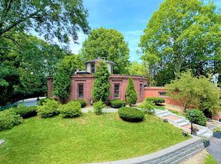 16 Birchwood Pl, Dover, NH 03820