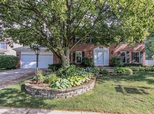 3957 Bordeaux Dr, Hoffman Estates, IL 60192