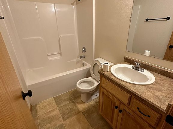 3rd image of 2150 1st St W APT 1