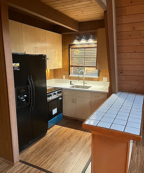 621 Grass Valley Rd — Photo 3