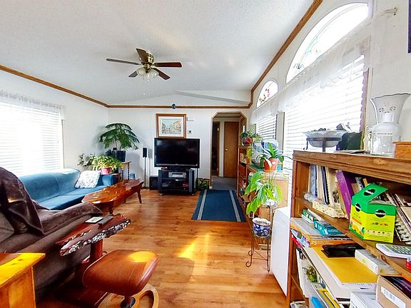 5th image of 9207 82nd St #119