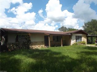 826 B Rd, Labelle, FL 33935