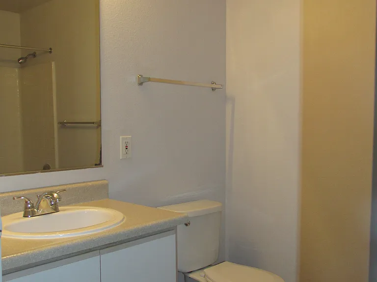 980 SW 163rd Ave #823 — Photo 9