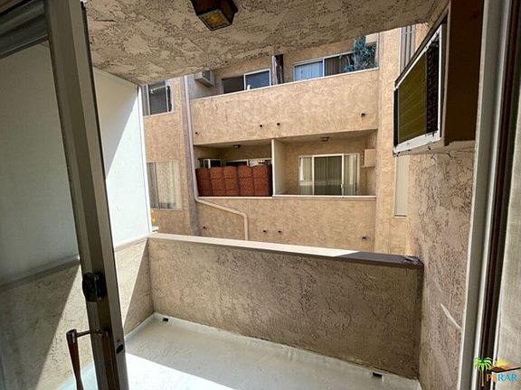 4th image of 740 N Orlando Ave