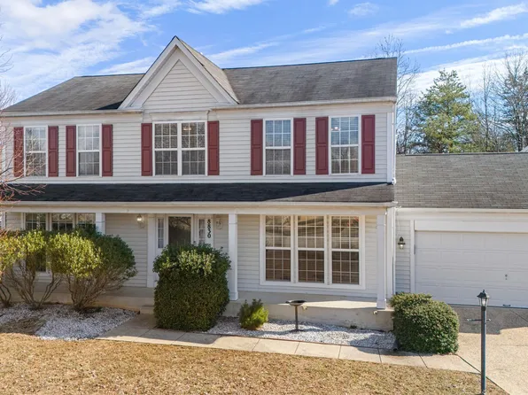 8830 Chiswick Ct, White Plains, MD 20695