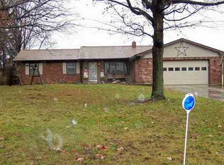 6920 Edgewood, Pennville, IN 47369