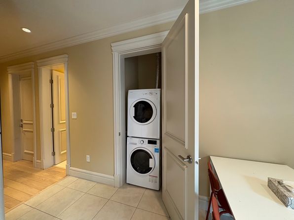 2 bedroom rental in Vancouver — photo 12