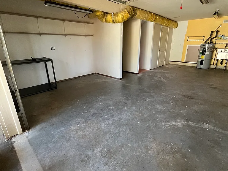 667 Dogwood Dr — Photo 32