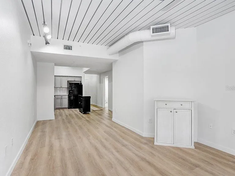 2440 W Horatio St #1012 — Photo 15