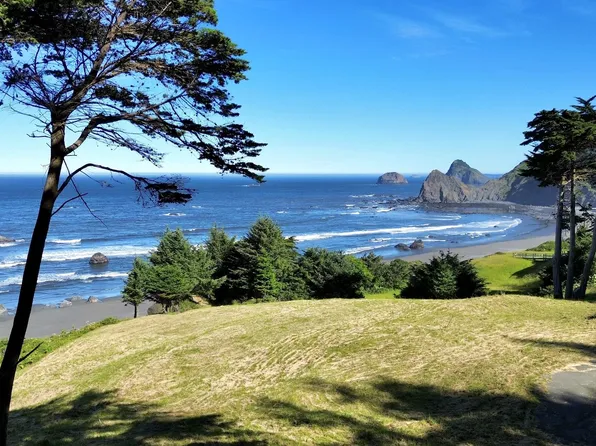 35416 Highway 101, Gold Beach, OR 97444