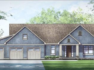 2769 Meadow Crossing Dr SE, Ada, MI 49301