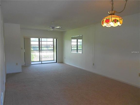 3rd image of 1485 Halsey Dr APT 203