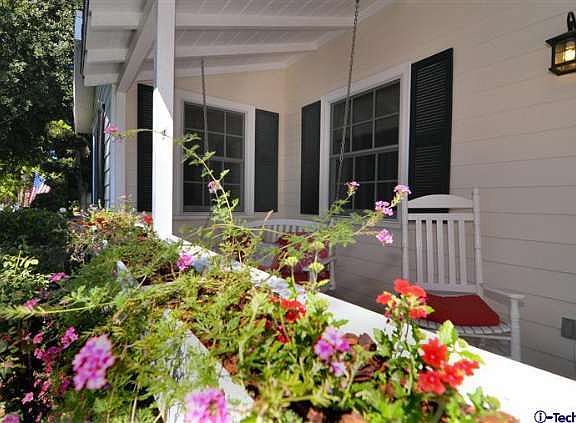 4th image of 681 W Orange Grove Ave