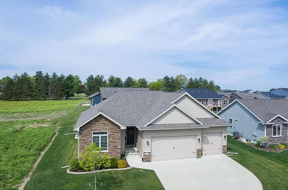 1st image of 1925 Timber Wolf Dr
