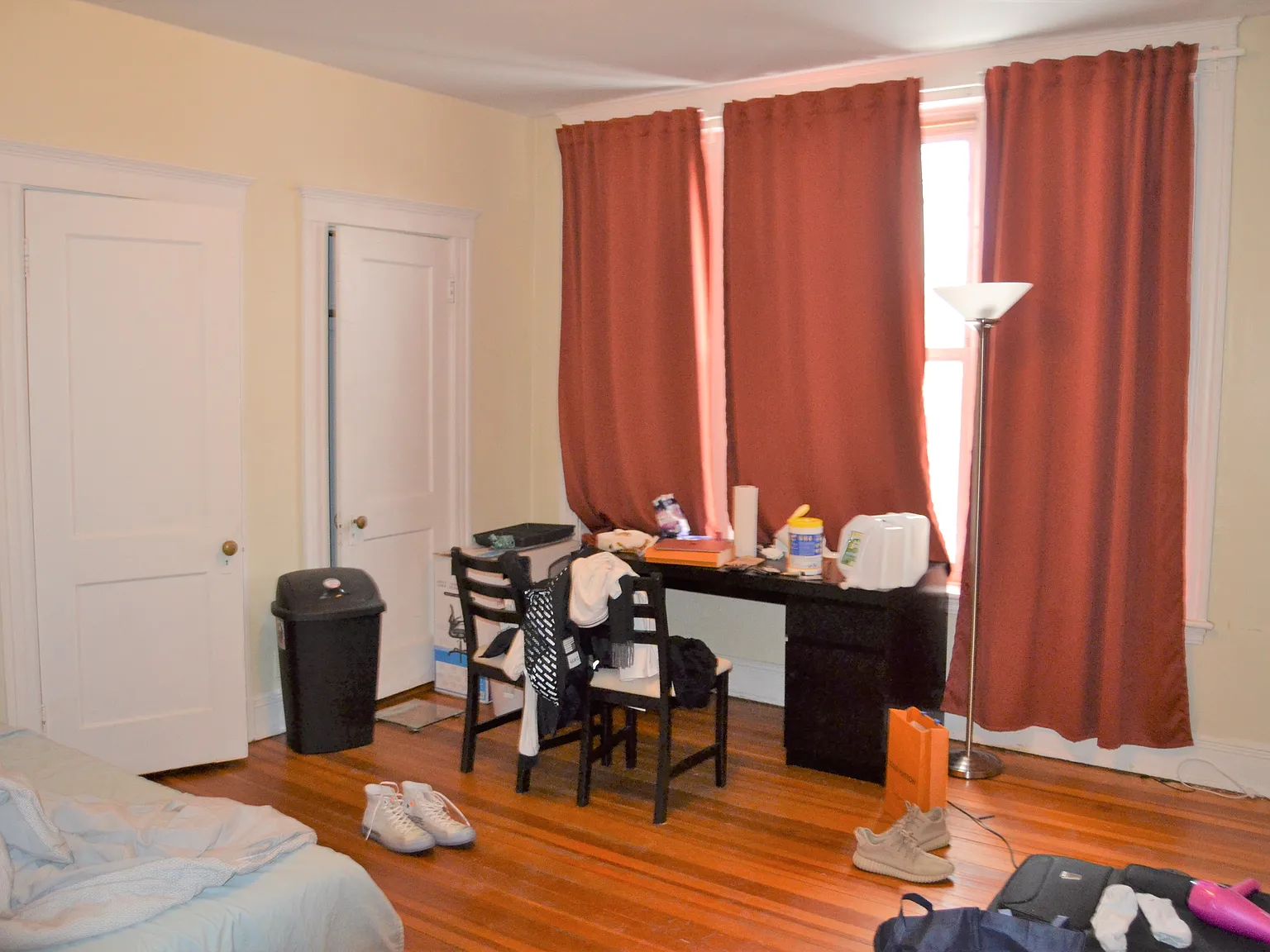 2 bed, 1000 sqft, $3,225 — Photo 3