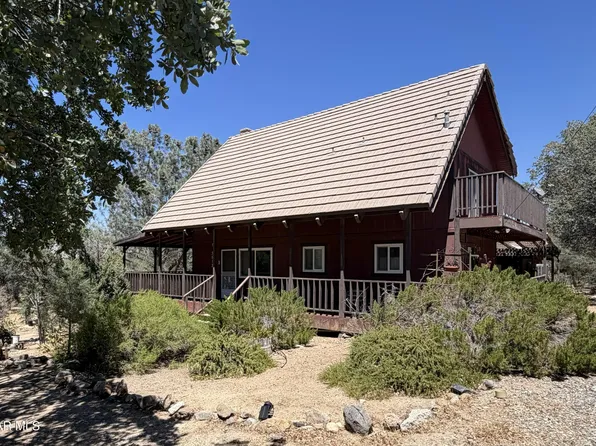3512 Oakwood Rd, Lake Isabella, CA 93240