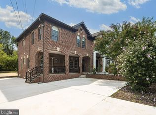 7705 Magarity Rd, Falls Church, VA 22043