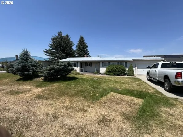 103 Hyland Dr, Enterprise, OR 97828
