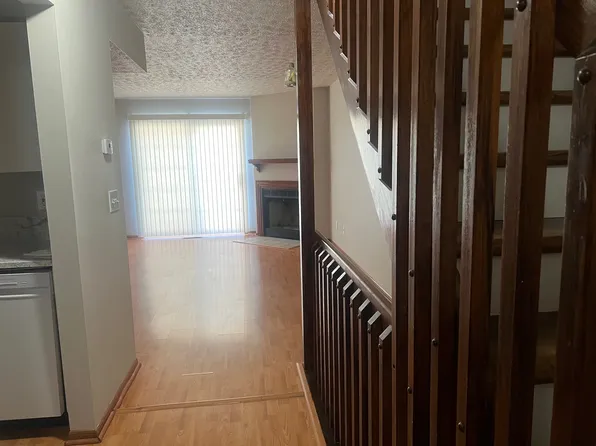 5604 Wigmore Dr, Columbus, OH 43235