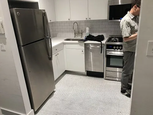 Rented by NY Living Solutions | media 19