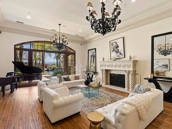 2nd image of 4130 Rancho Las Brisas Trl